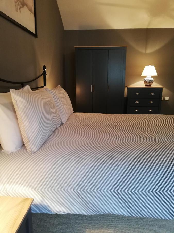 6 Beili Priory Apartment